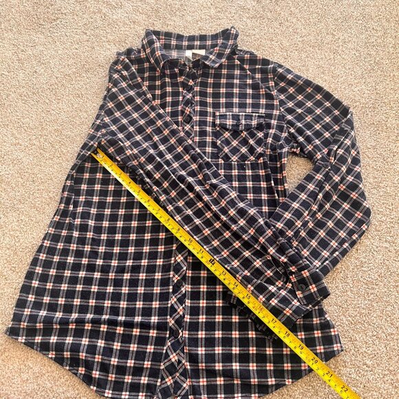 Fitted Blue Plaid Flannel with Patch Pockets M/L - Picture 7 of 8